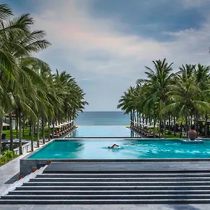 Курортный комплекс Four Seasons The Nam Hai, Hoi An, Vietnam