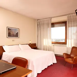 hotellátogatás